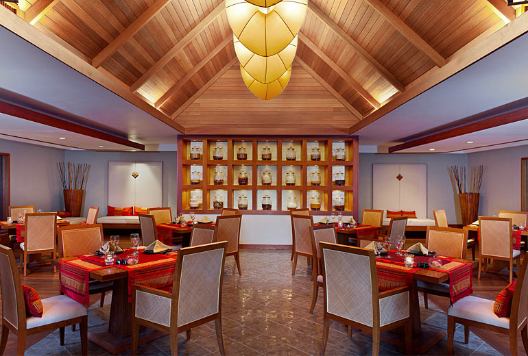 满月岛紫象泰国餐厅